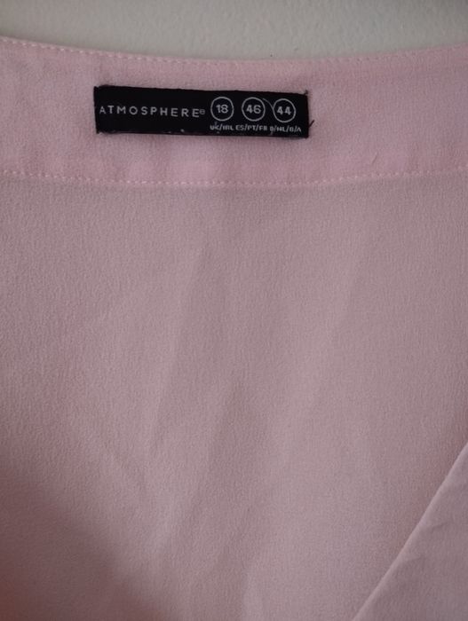 Túnica para sra cor de rosa tecido fino e mais compridinha atrás.