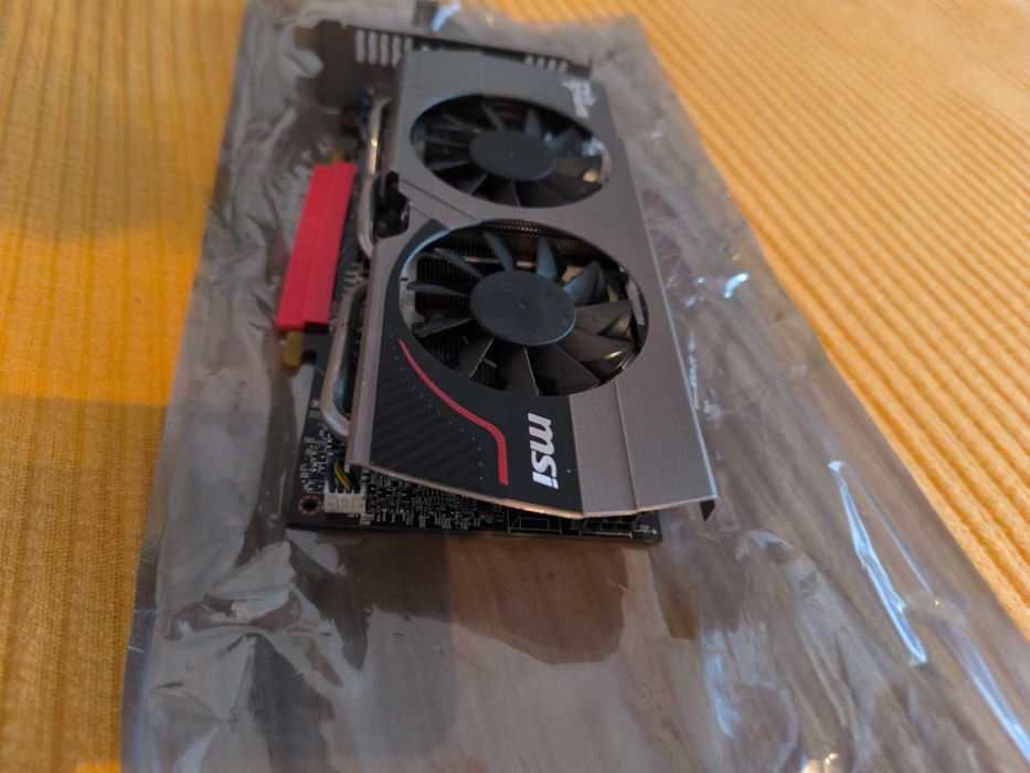 Processador I5 e gráfica MSI twin FrozrIII