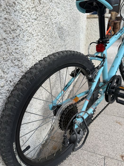 Bicicleta Decathlon ST 500 roda 20 (6-9 anos)