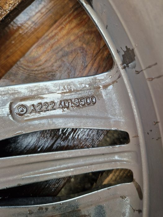 Felga Aluminiowa Mercedes w222 8,5Jx20 et35