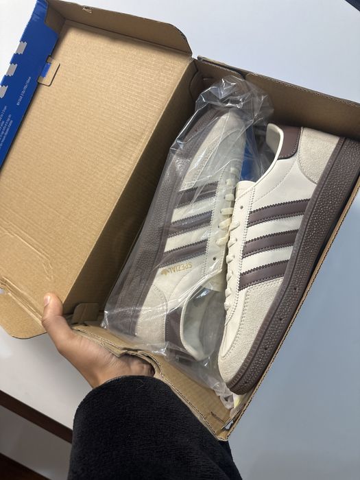 Adidas spezial totalmente novos