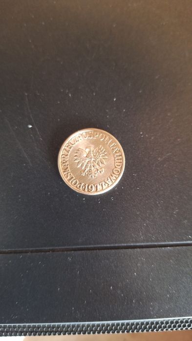 moneta pięć  złotych z 1977 rok
