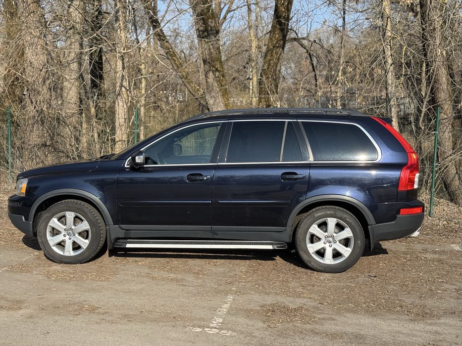 Продам Volvo CX90