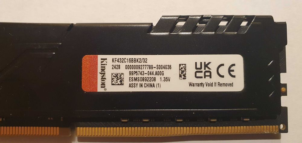 Pamięć RAM DDR4 32GB 3200MT/s CL16 Kingston FURY Beast Black XMP