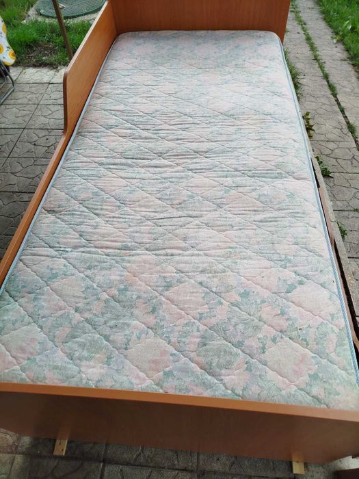 Кровать для детей и подростков