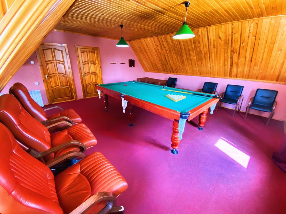 Посуточная аренда дома на Осокорках. Сауна, бильярд. Оренда подобово.