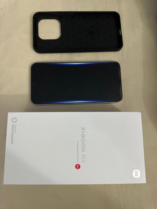 Xiaomi 15T 12GB / 256GB - Como Novo (Com Caixa e Fatura de Janeiro) - 350€