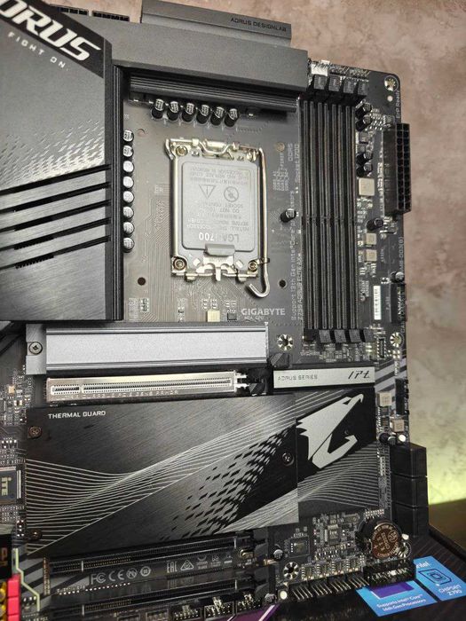 Материнська плата Gigabyte Z790 Aorus Elite AX (LGA1700) 12-13-14Intel