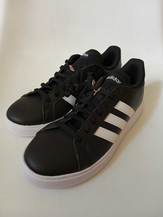 Letnie buty męskie Adidas rozmiar 42 2/3 (27cm) czarne Rzeszów