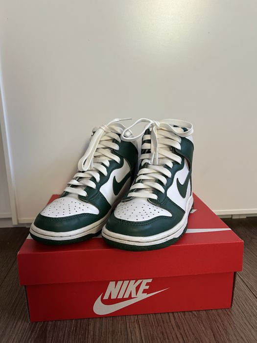 Nike Dunk High Australia