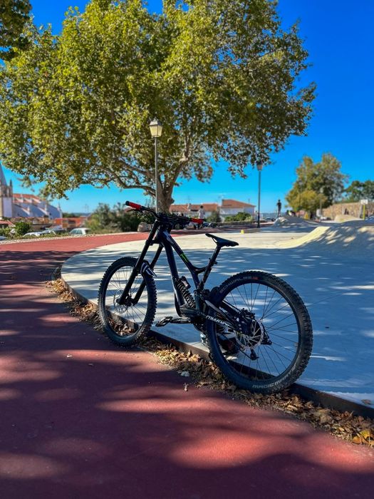 Commencal supreme v4
