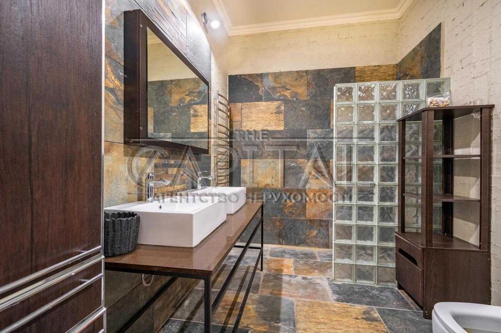 Таунхаус з терасою/газ/на березі річки/КМ Сонячний Луч, Козин