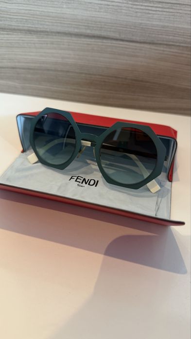 Стильні окуляри Fendi зелені