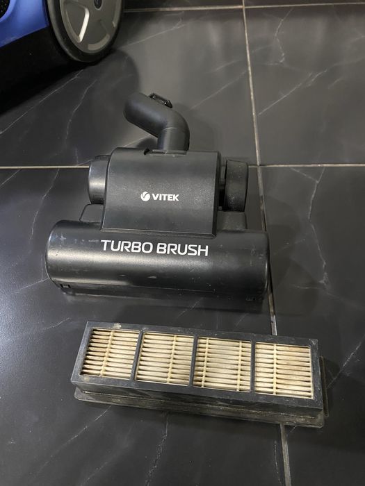 Пылесос Vitek VT-1886 B