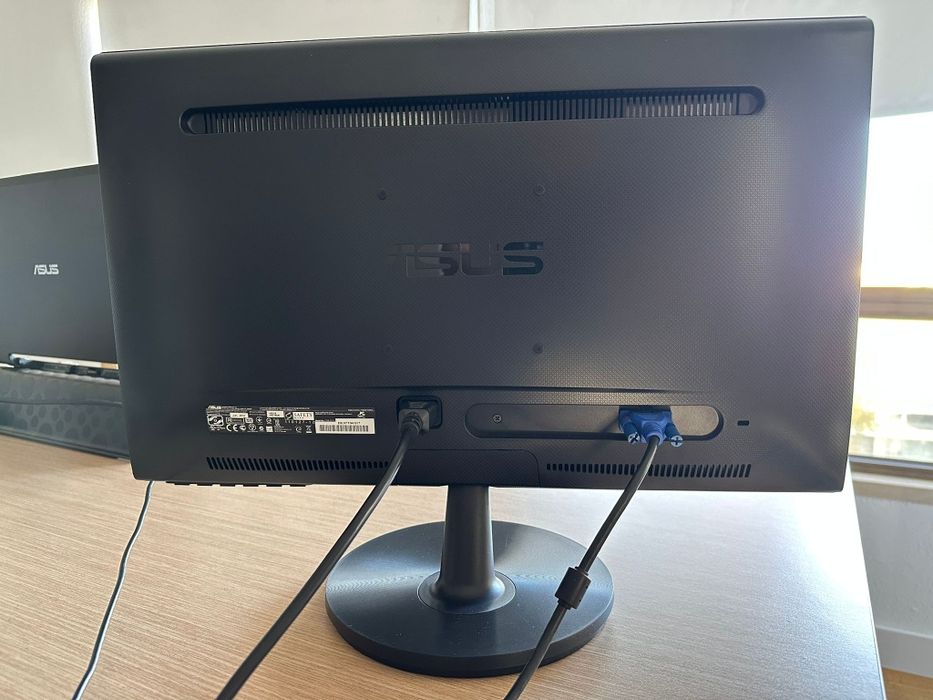 Monitor ASUS VS228