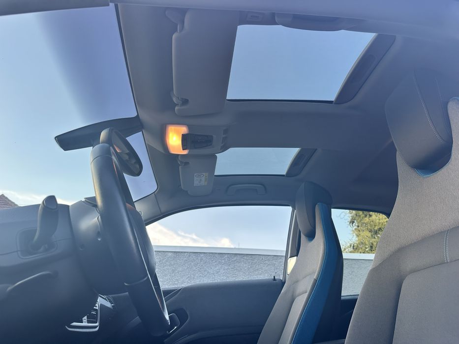 BMW i3 S - 120Ah - 184CV