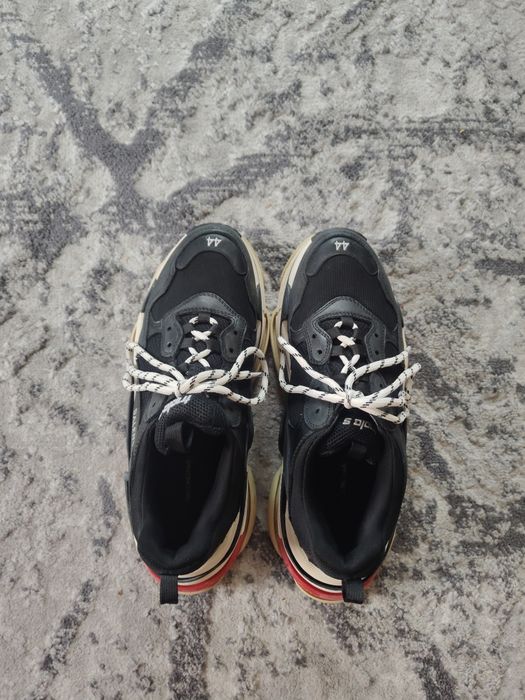 Buty Balenciaga TRIPLE S