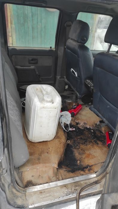 Продам срочно авто Dadi auto 2.3 торг