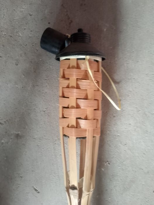 4 Tochas em bambu