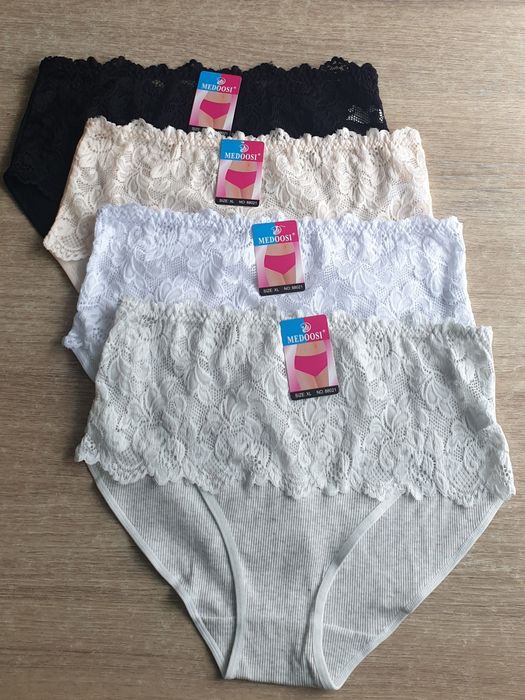 4 ×Damskie majtki figi z koronką XL