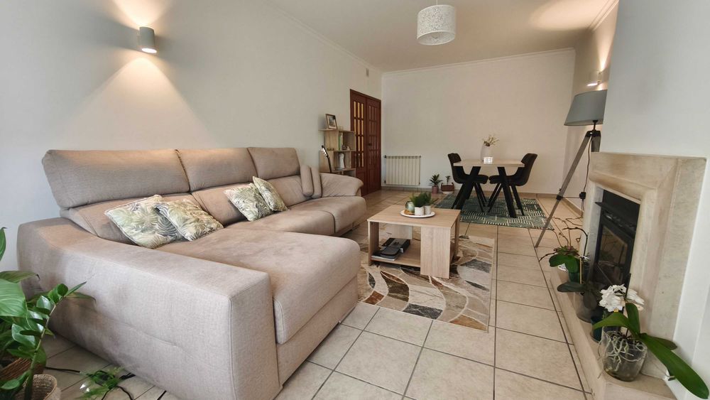 Apartamento T2, Avenida das Escolas, Mealhada