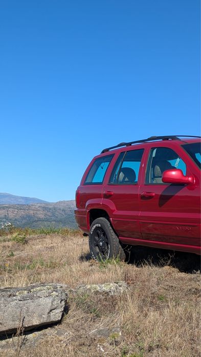 Cheroke Laredo  3.1