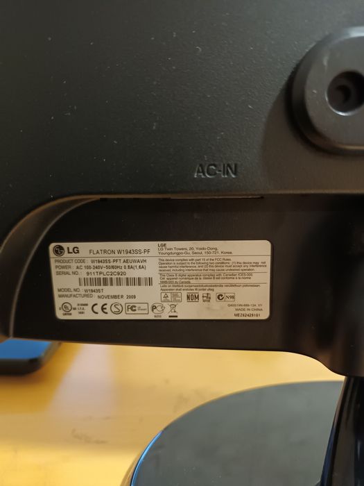 Monitores Lg em bom estado