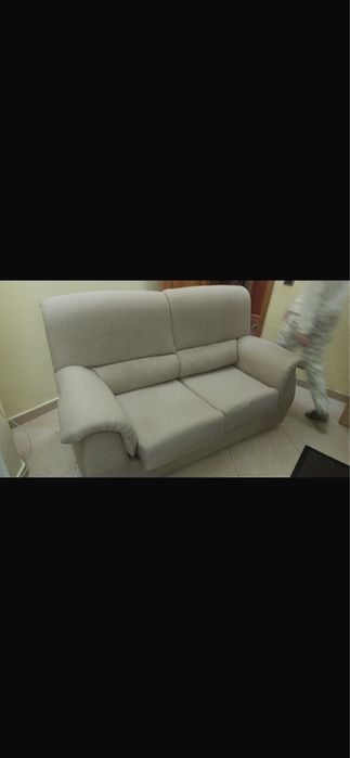 Sofa de dois lugares