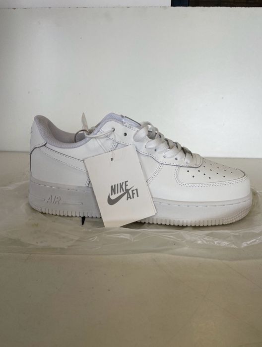 Nike air force 1 white