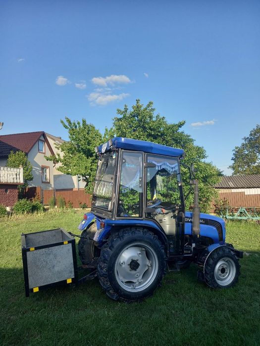 Трактор ловол 244є