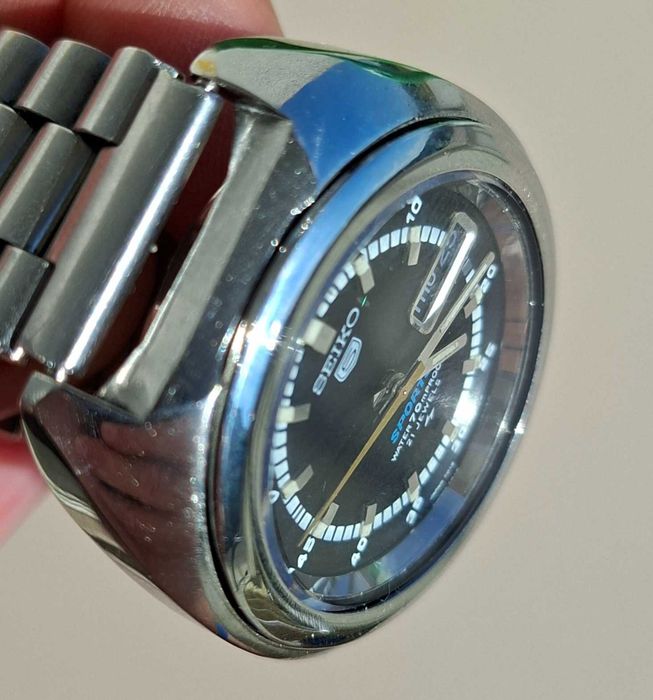 Seiko 7019-7050 automatic