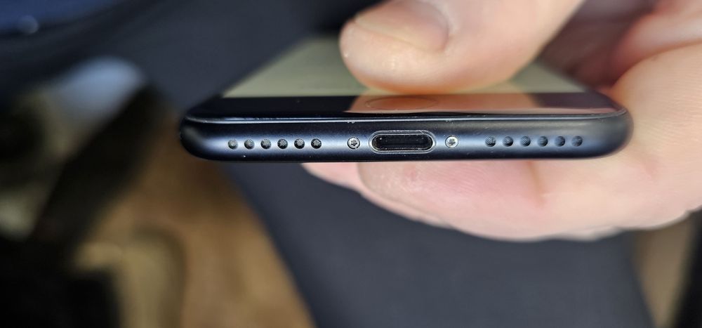 Ipod iPhone  7 на запчасти