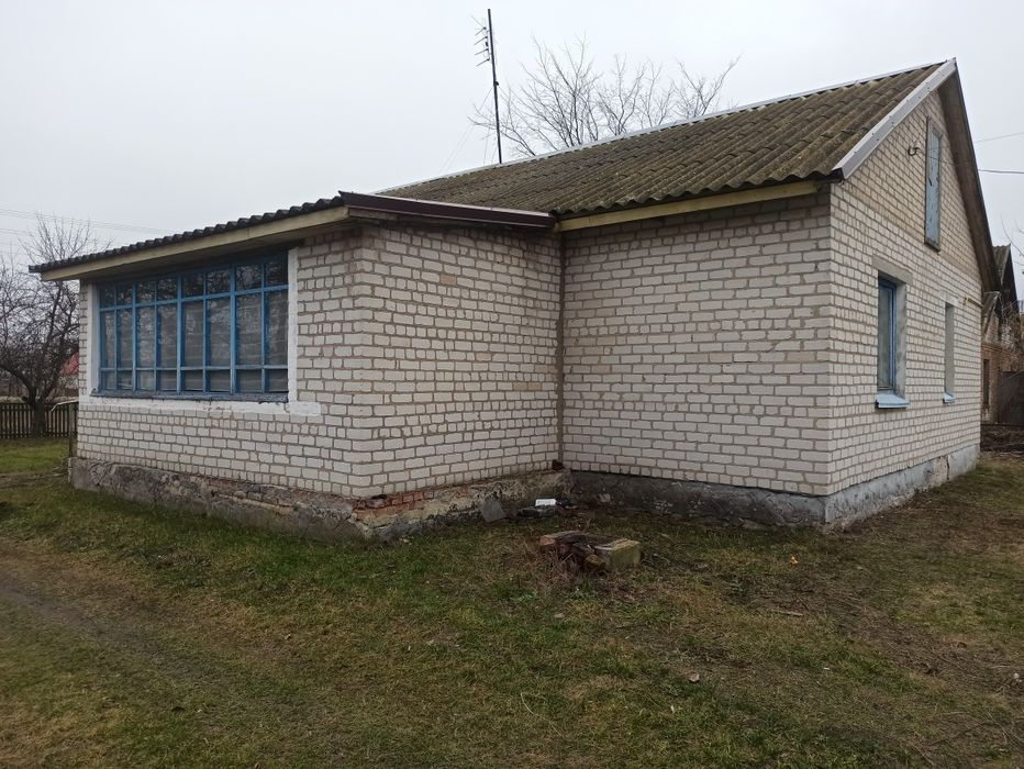 продам капітальний будинок в селі Вознесенське