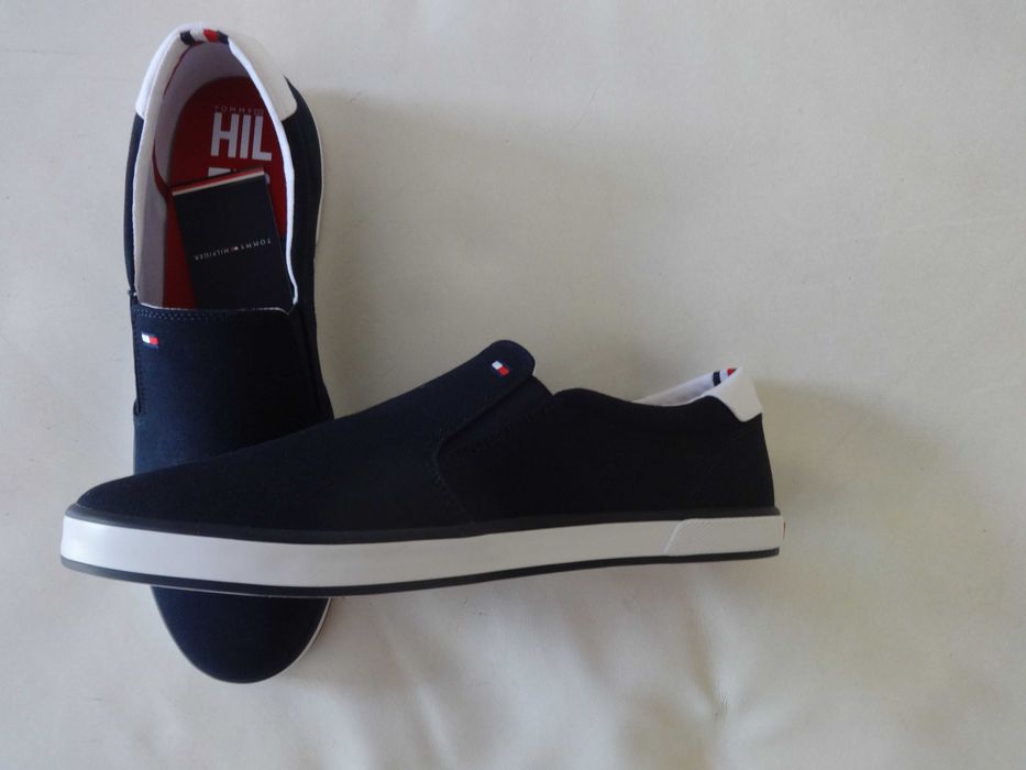 Tommy Hilfiger meskie buty, snikersy r. 44