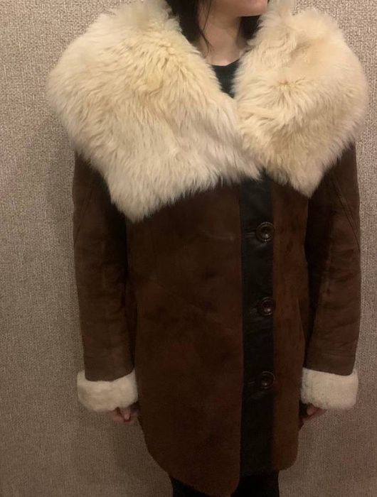 Натуральная кожа и мех!Женская дубленка