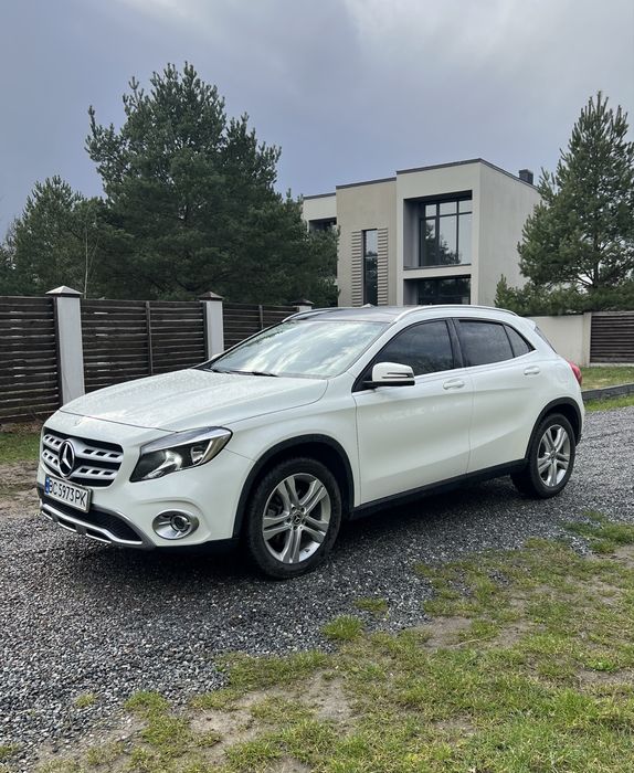Mersedes benz - GLA 250