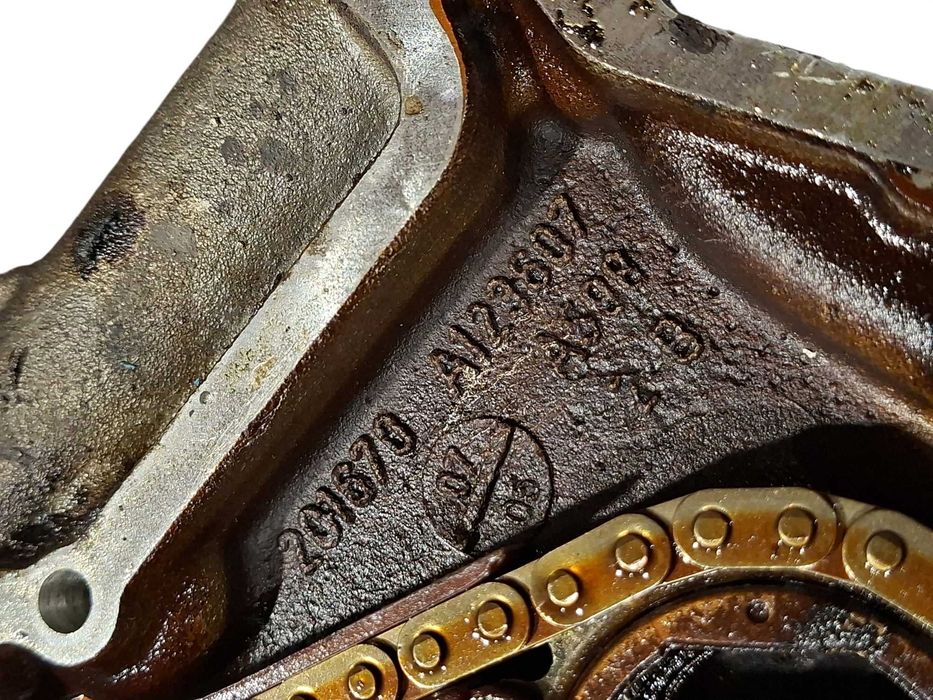 Pompa oleju  201670 Lancia Thesis