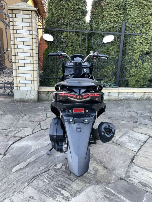 Скутер Spark 150, 2025 рік