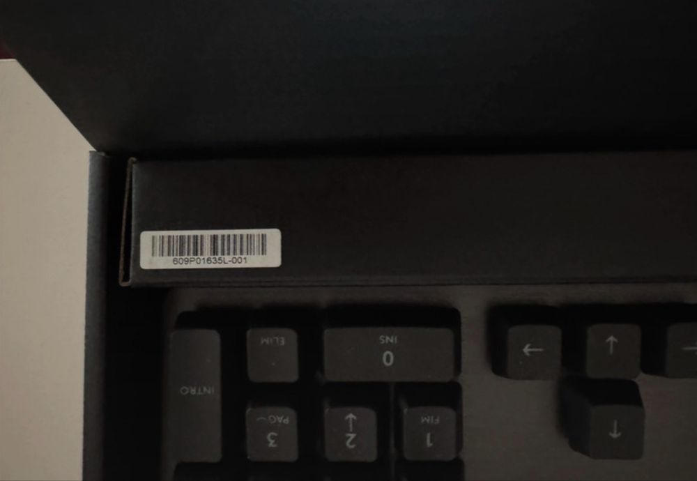 Teclado Mecânico Gaming Logitech G413 Carbon – Layout Português PT