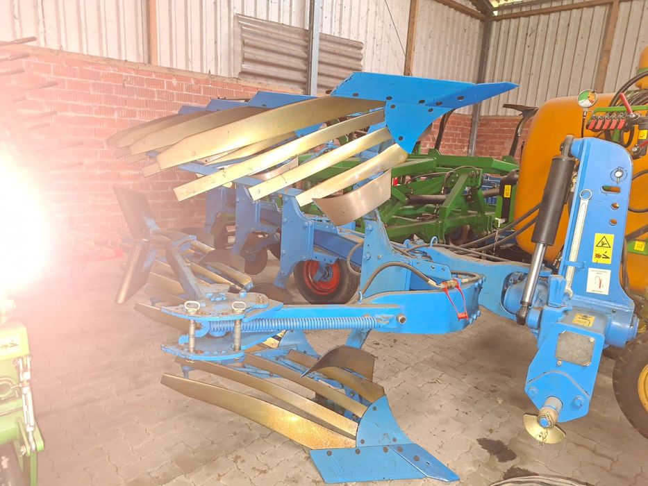 Плуг Lemken Europal 7 4+1 Відмінний стан 4 корпусний