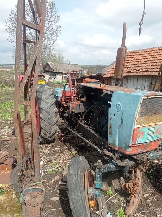 Розборка тракторів ЮМЗ та МТЗ