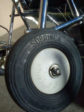 Carro bebé de coleção Sobrinca vintage com + de 50 anos