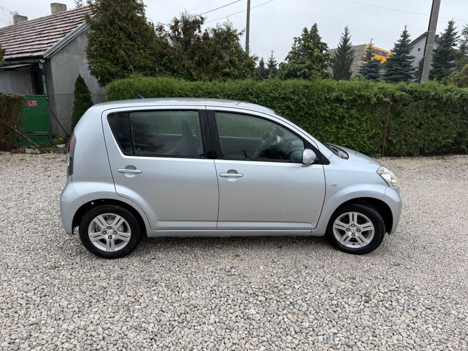 DAIHATSU SIRION 2008 1.3 Bez rdzy Klima Sprawna Kola Zimowe na Stalowk