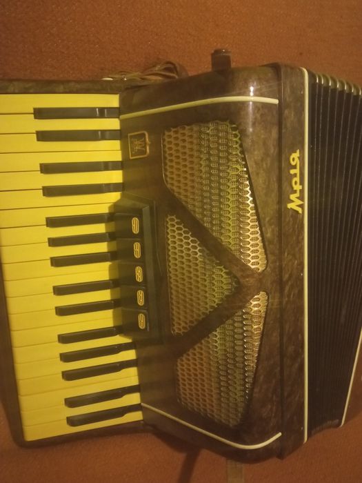 Akordeon MRIA 80 siecio basowy