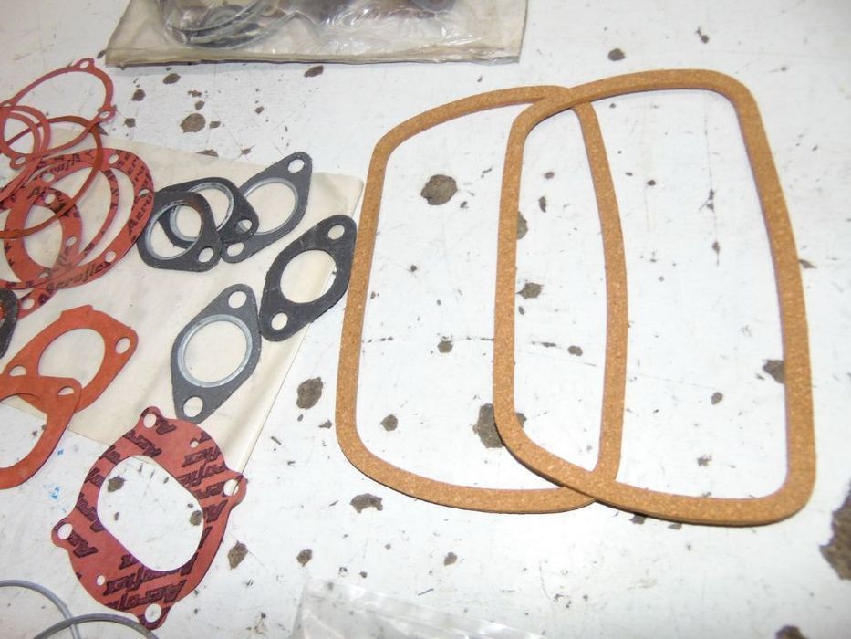Vw carocha 1200 jogo de juntas " usado em bom estado