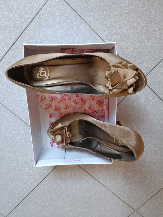 Sapatos Senhora em caixa original
