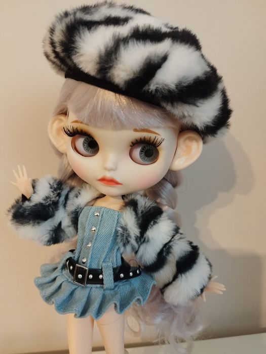 Łaka Blythe doll