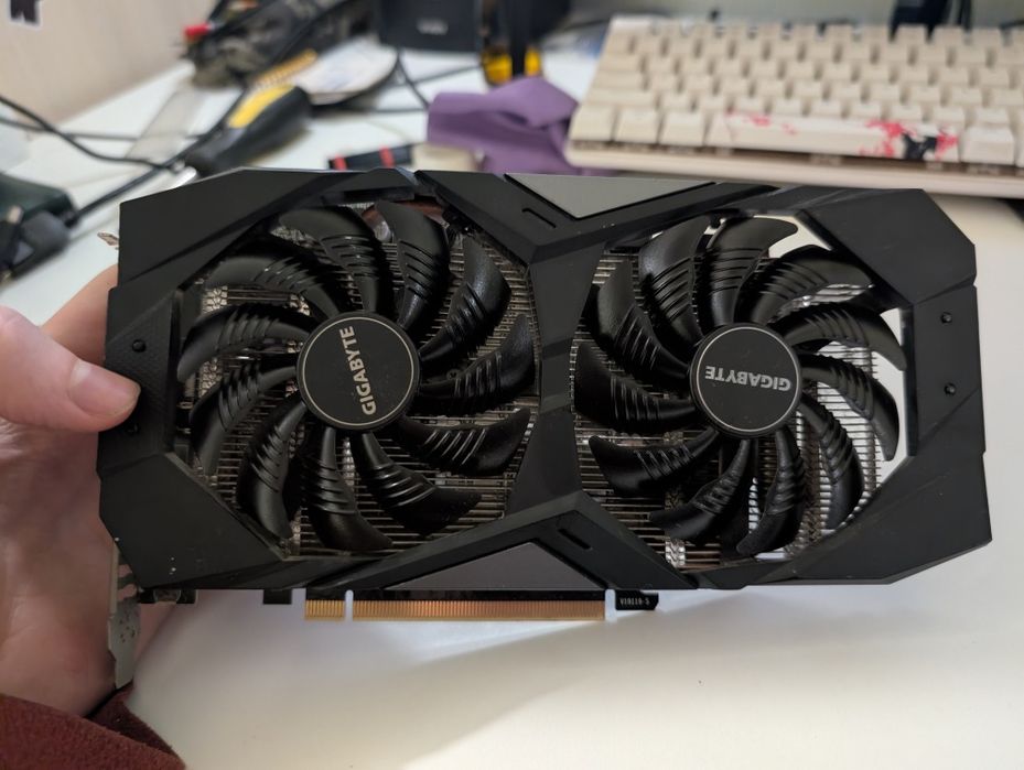 GTX 1660 SUPER 6GB Gigabyte (CMP30HX) - ігрова відеокартка.