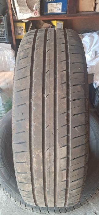 Шини Hankook 215/70 r16