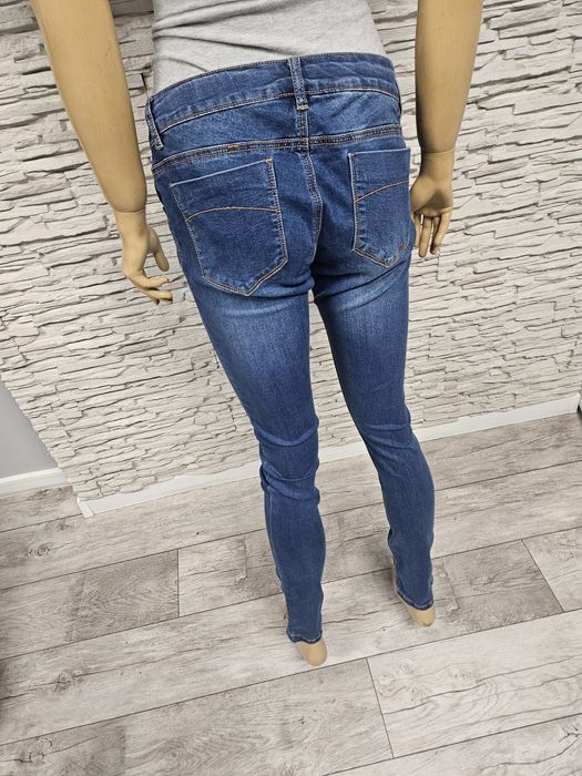 Spodnie jeansowe ciążowe Mamalicious 32/34